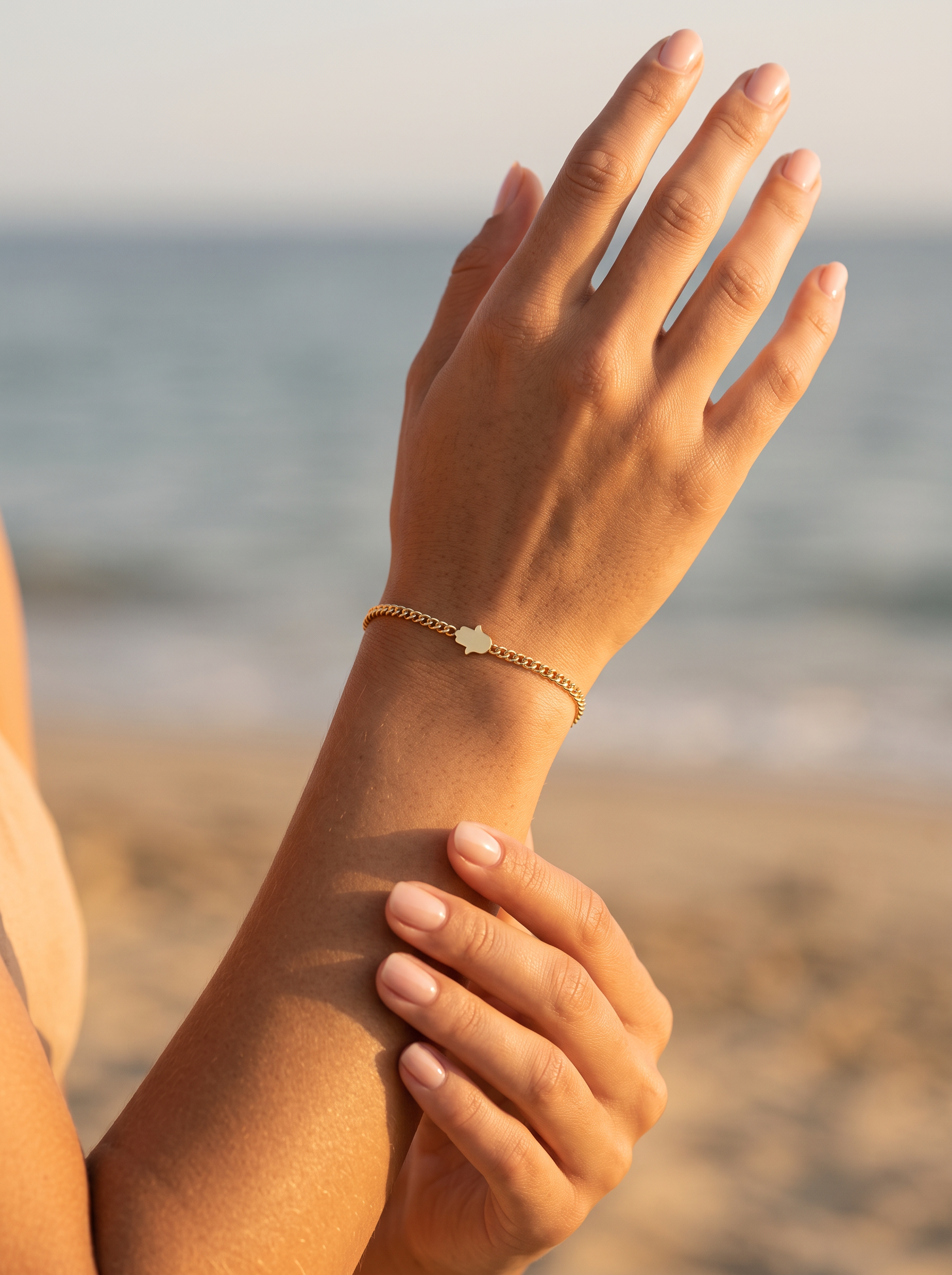 Shelev Bracelet Women - Hamsa Edition